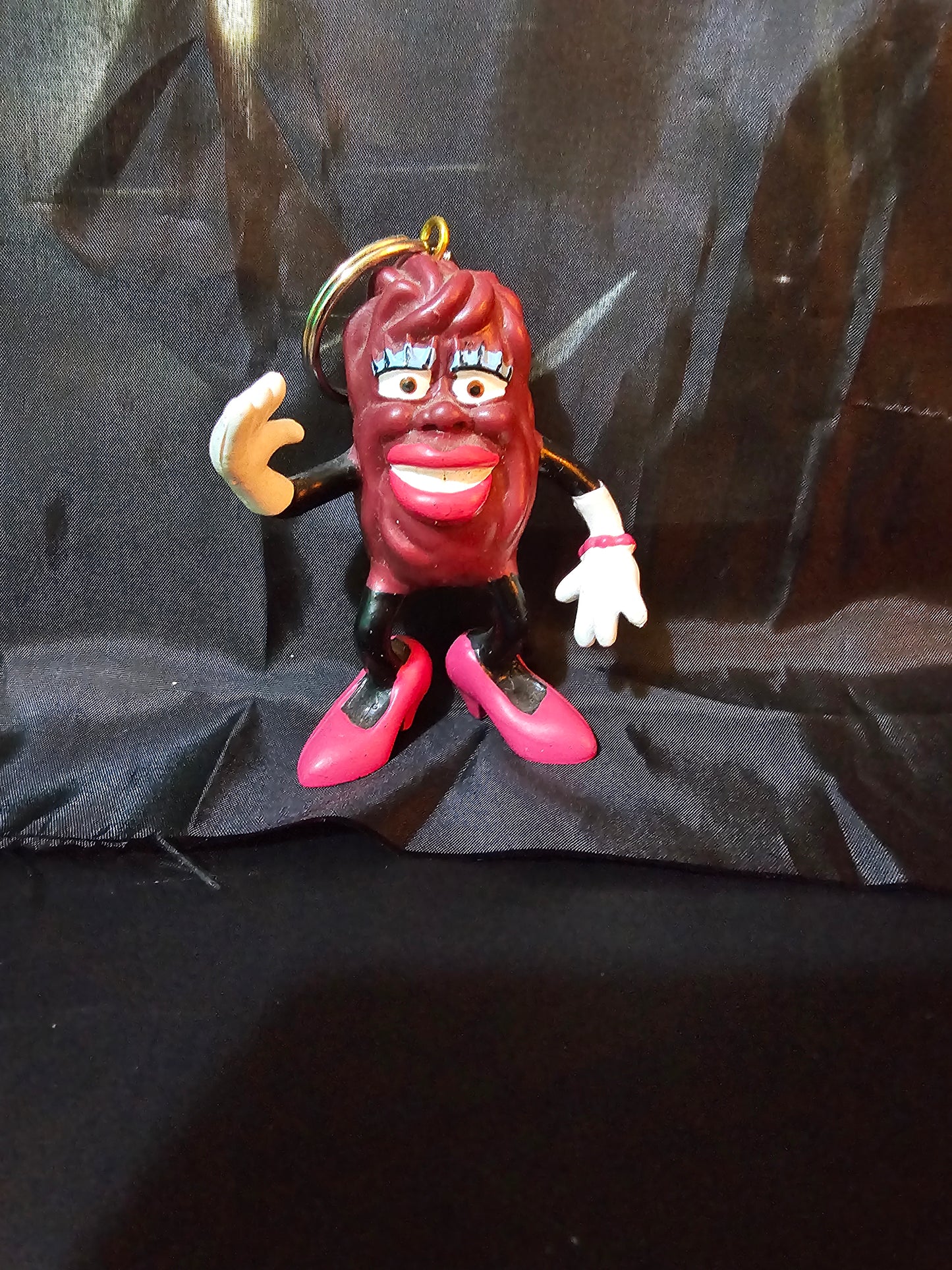 California Raisin Keychain