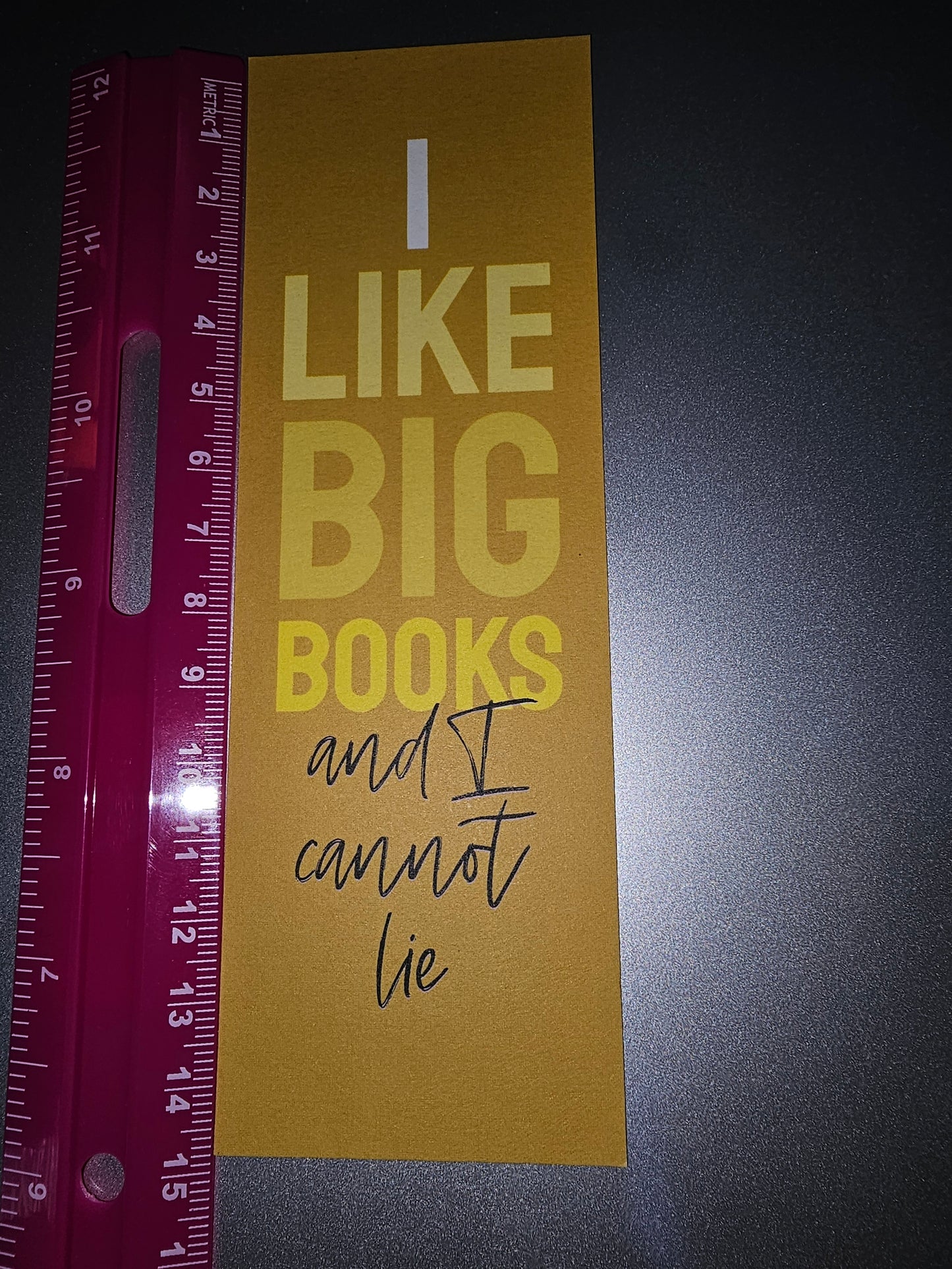 Bookmark - I like big books