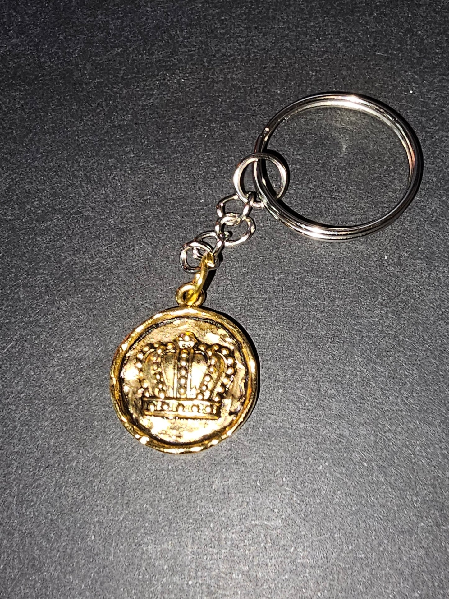 Crown pendant keychain
