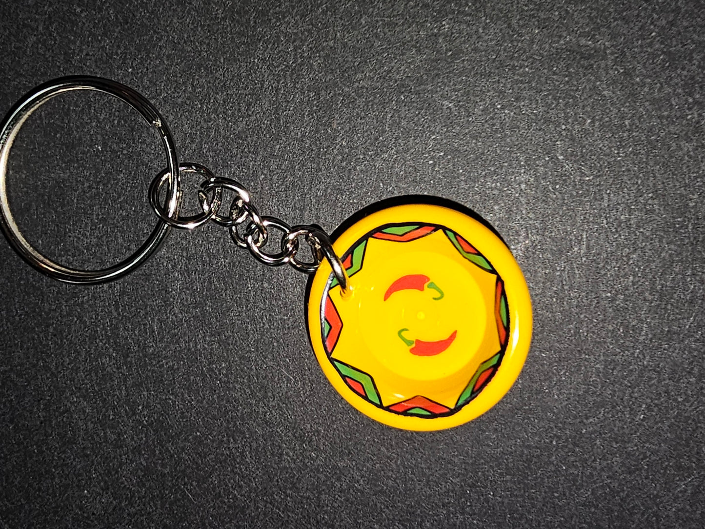 Lego keychain - nacho plate