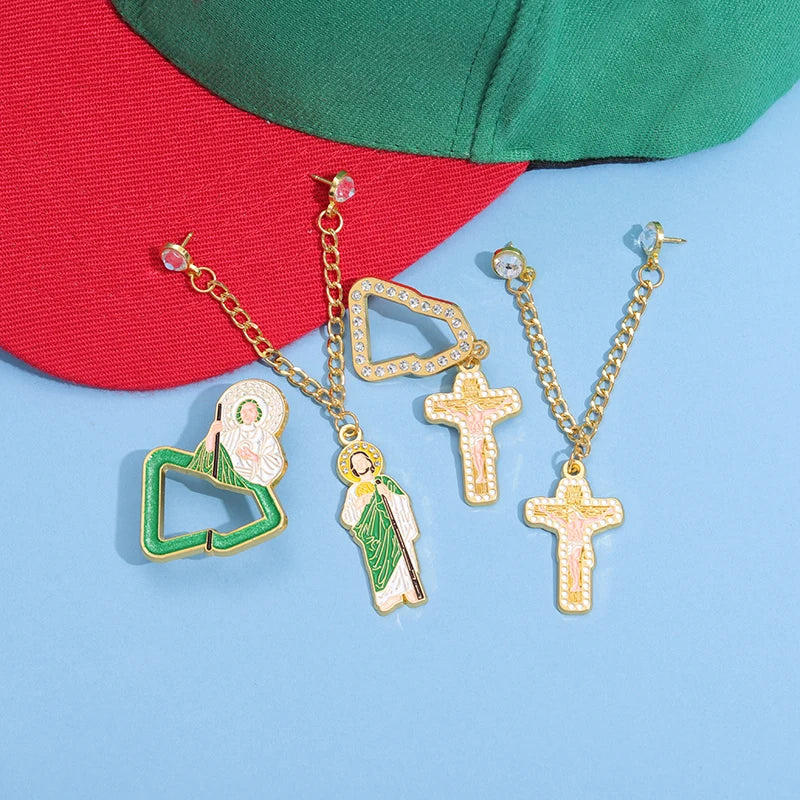 Rhinestone Virgin Mary Hat Pin Badge Pendant Emblem
