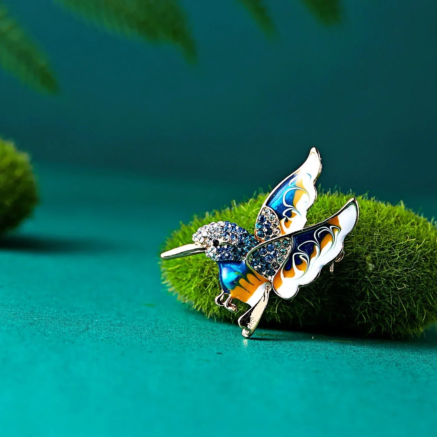 Butterfly Bee Brooch Pearl Rhinestone Lapel Pin Jewelry