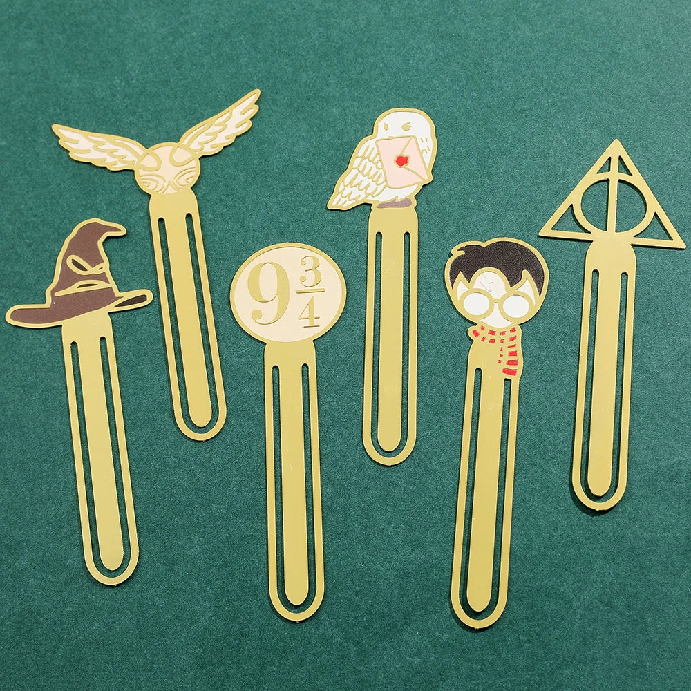 Harry Potter Sorting Hat Metal Bookmark Holder