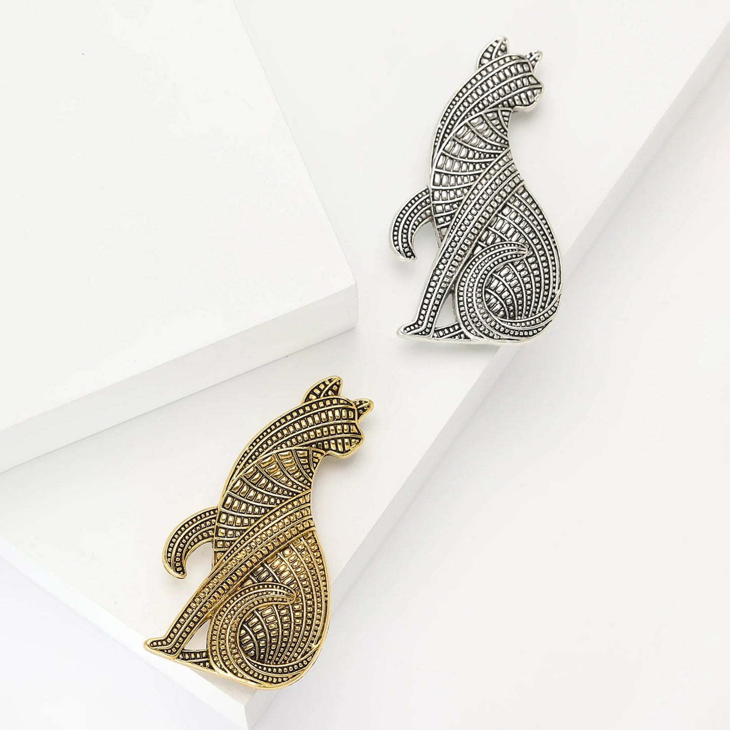 Enamel Persian Cat Brooch Pin Jewelry Accessories