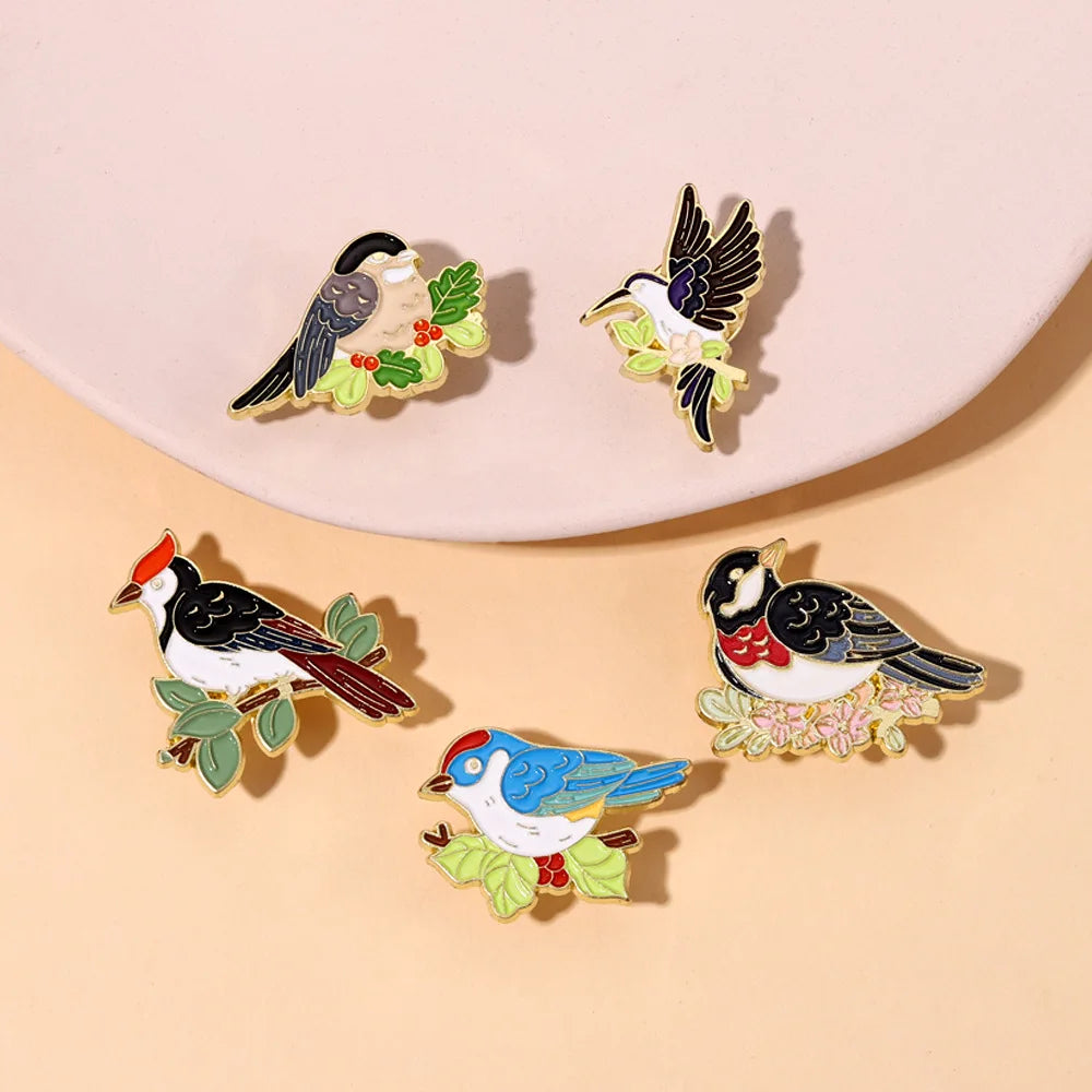 Magpie Crow Enamel Lapel Pins Bunny Brooches Cartoon Animal Badge Jewelry Gift