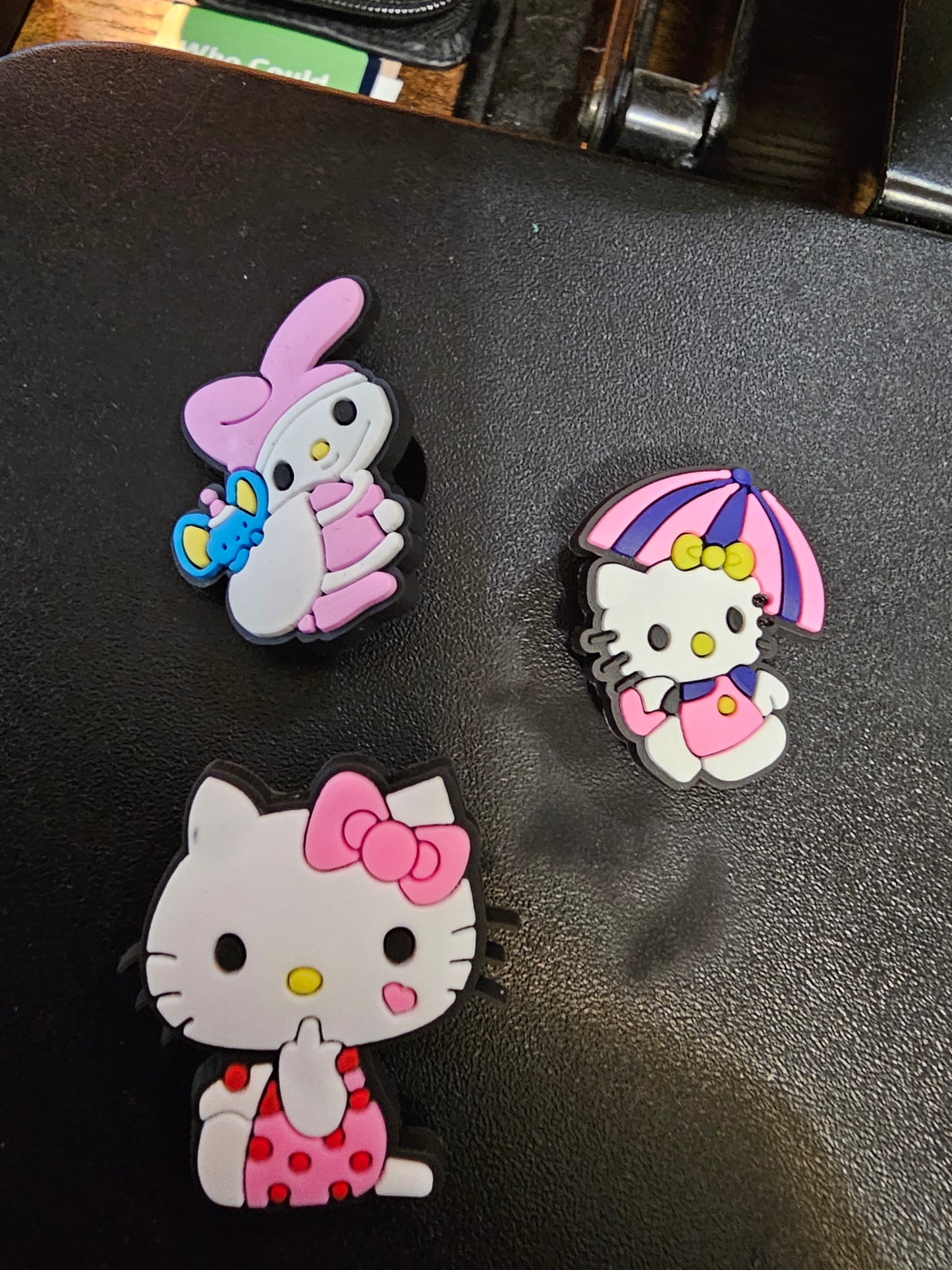 Jibbitz pack - Hello Kitty