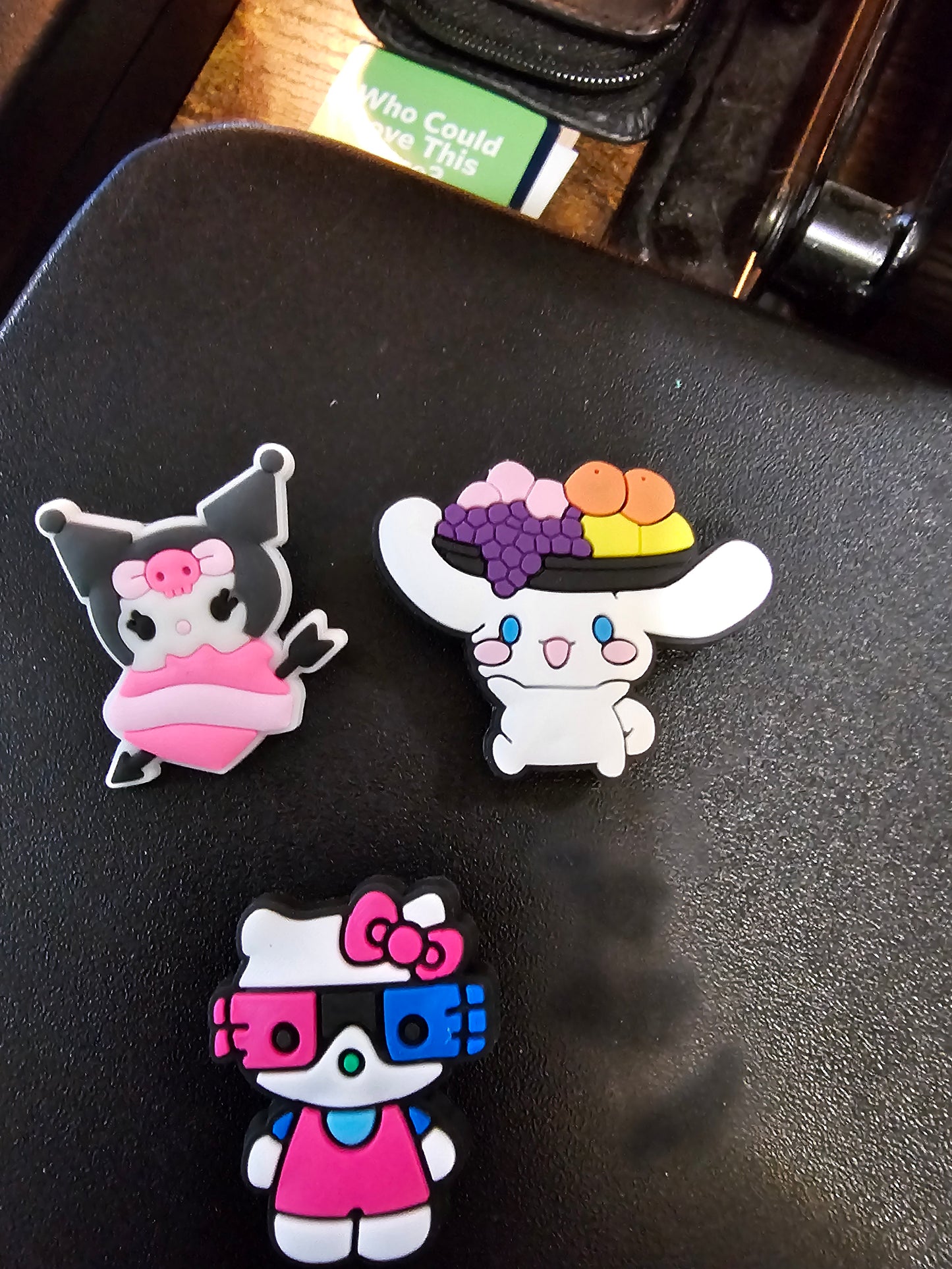 Jibbitz pack - Hello Kitty