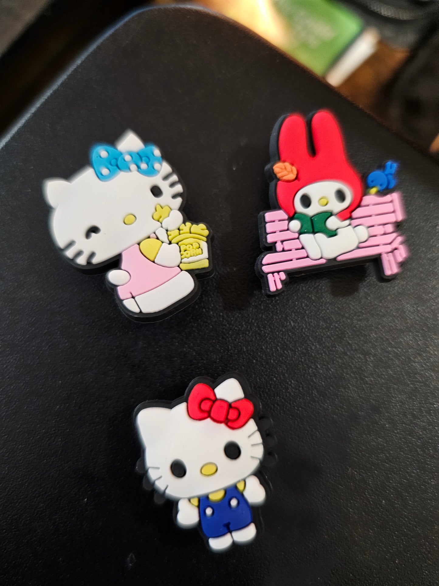 Jibbitz pack - Hello Kitty