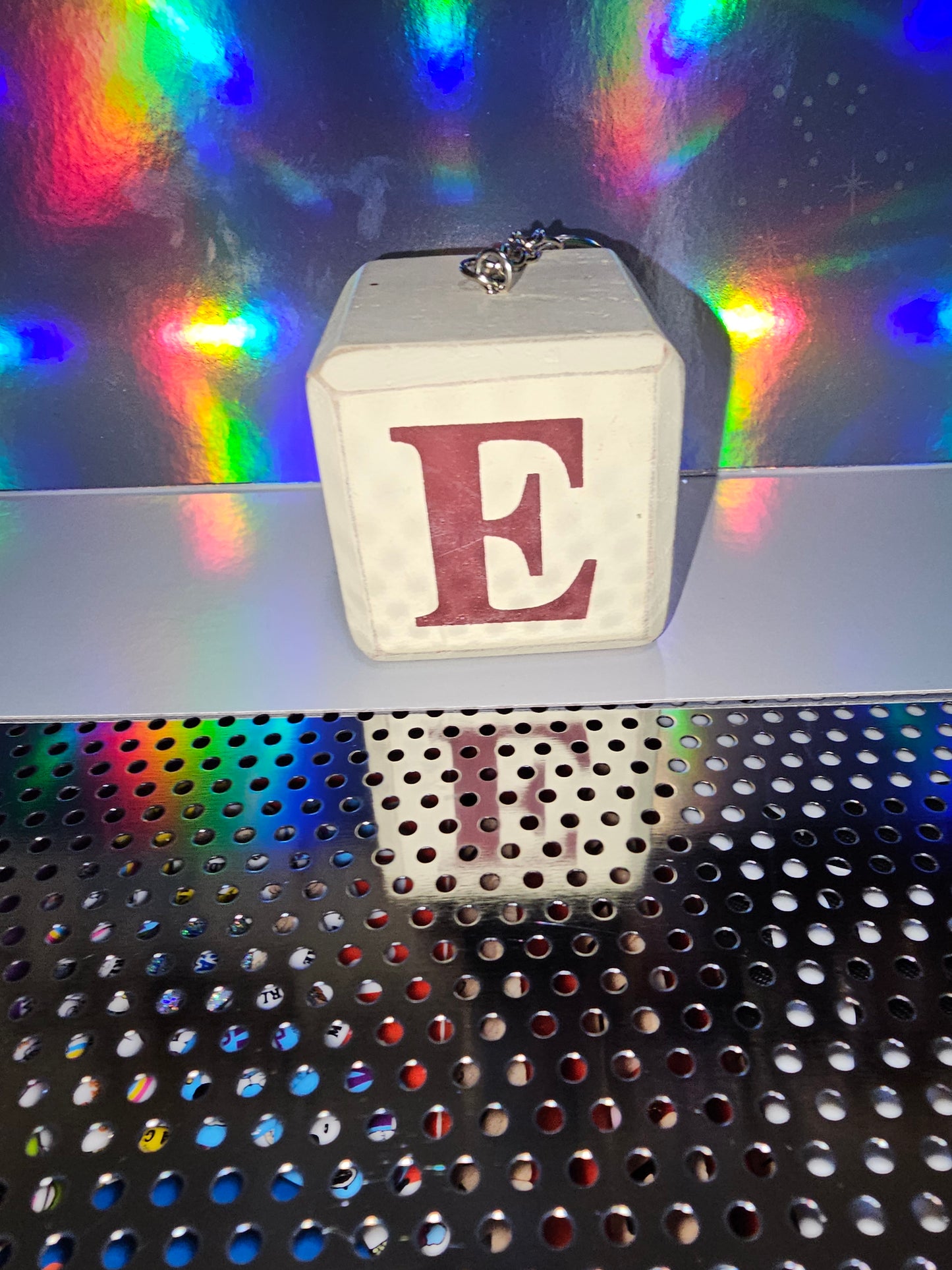Letter block keychain - E (beige)