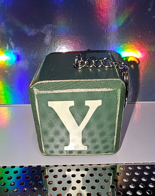 Letter block keychain - Y (green)