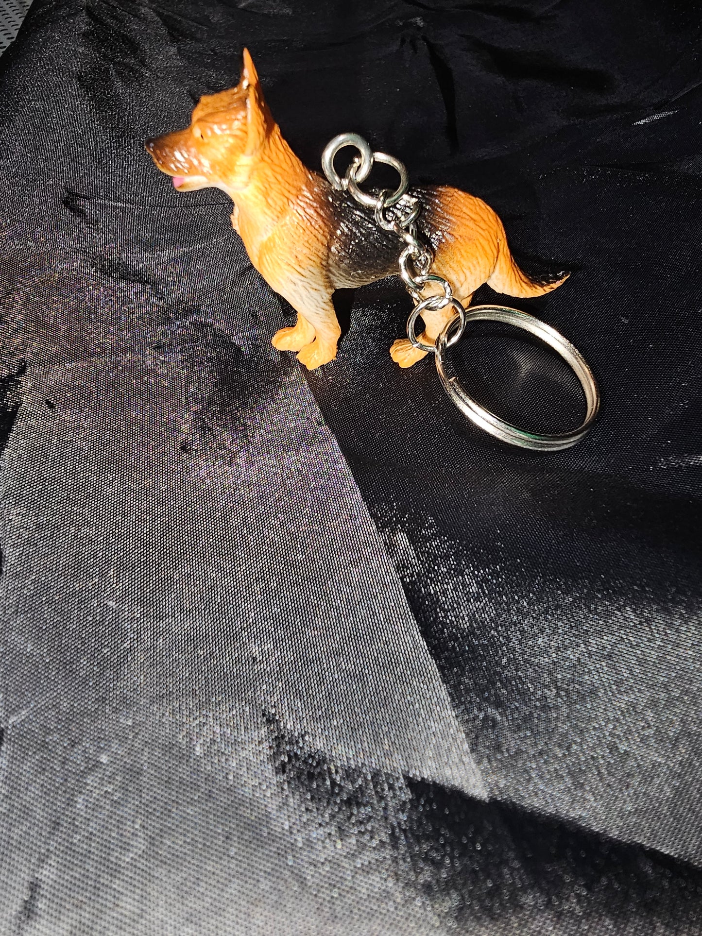 Dog Keychain - German Shepherd