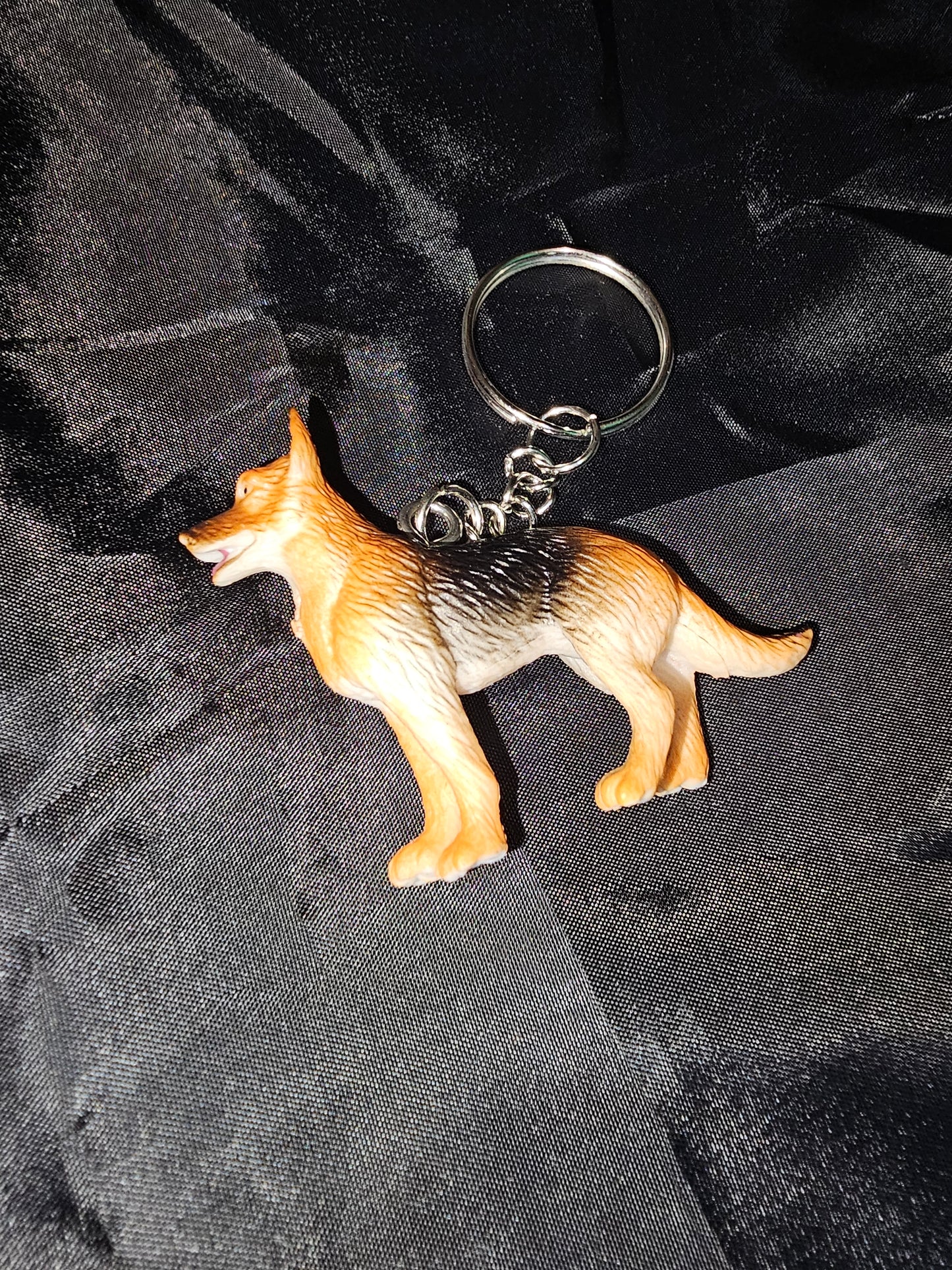 Dog Keychain - German Shepherd