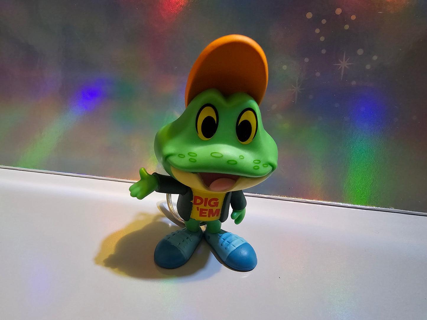 Dig 'Em Frog keychain
