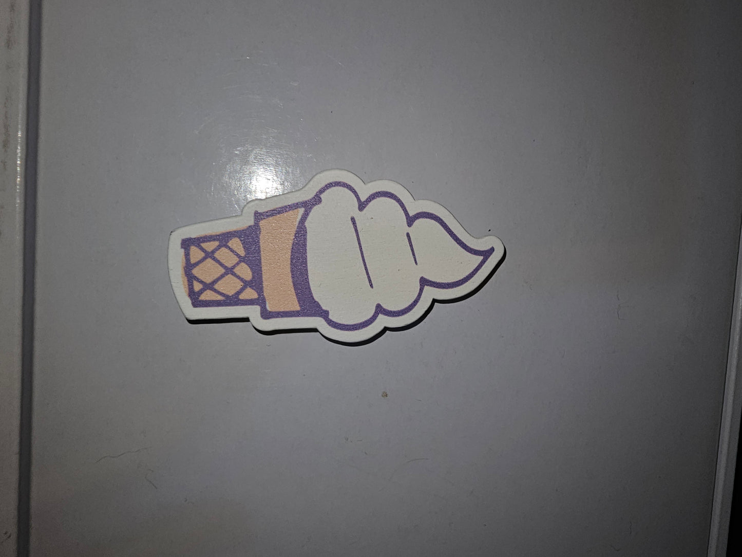 Ice cream magnet