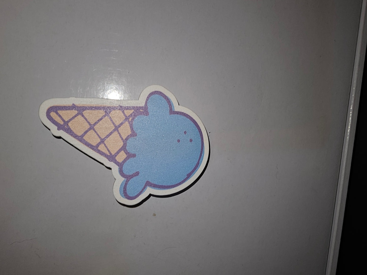 Ice cream magnet