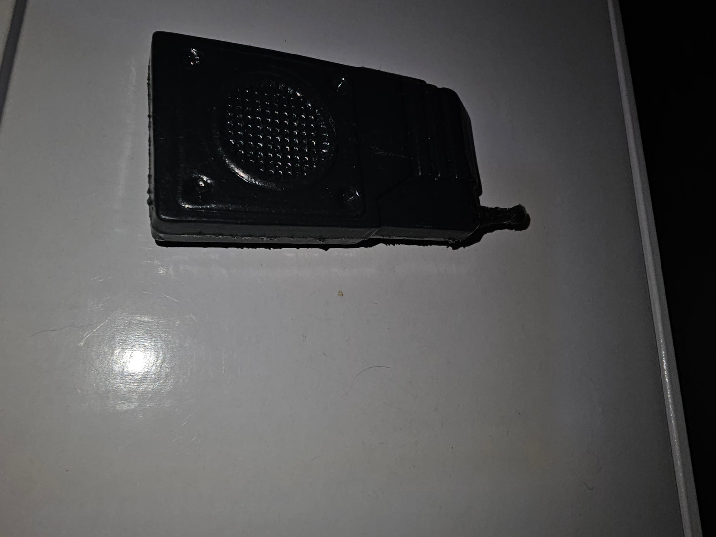 Magnet - Walkie Talkie