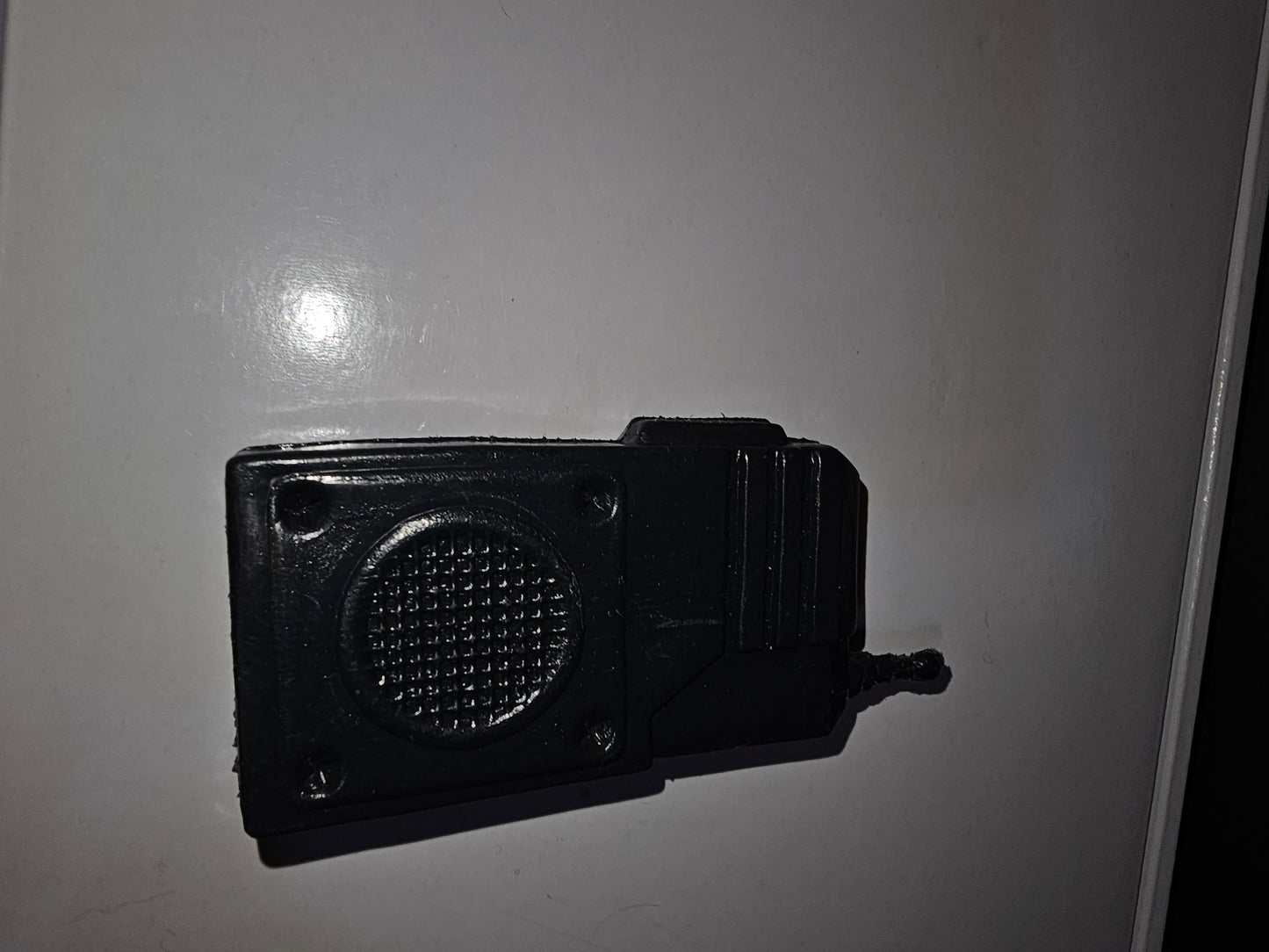 Magnet - Walkie Talkie