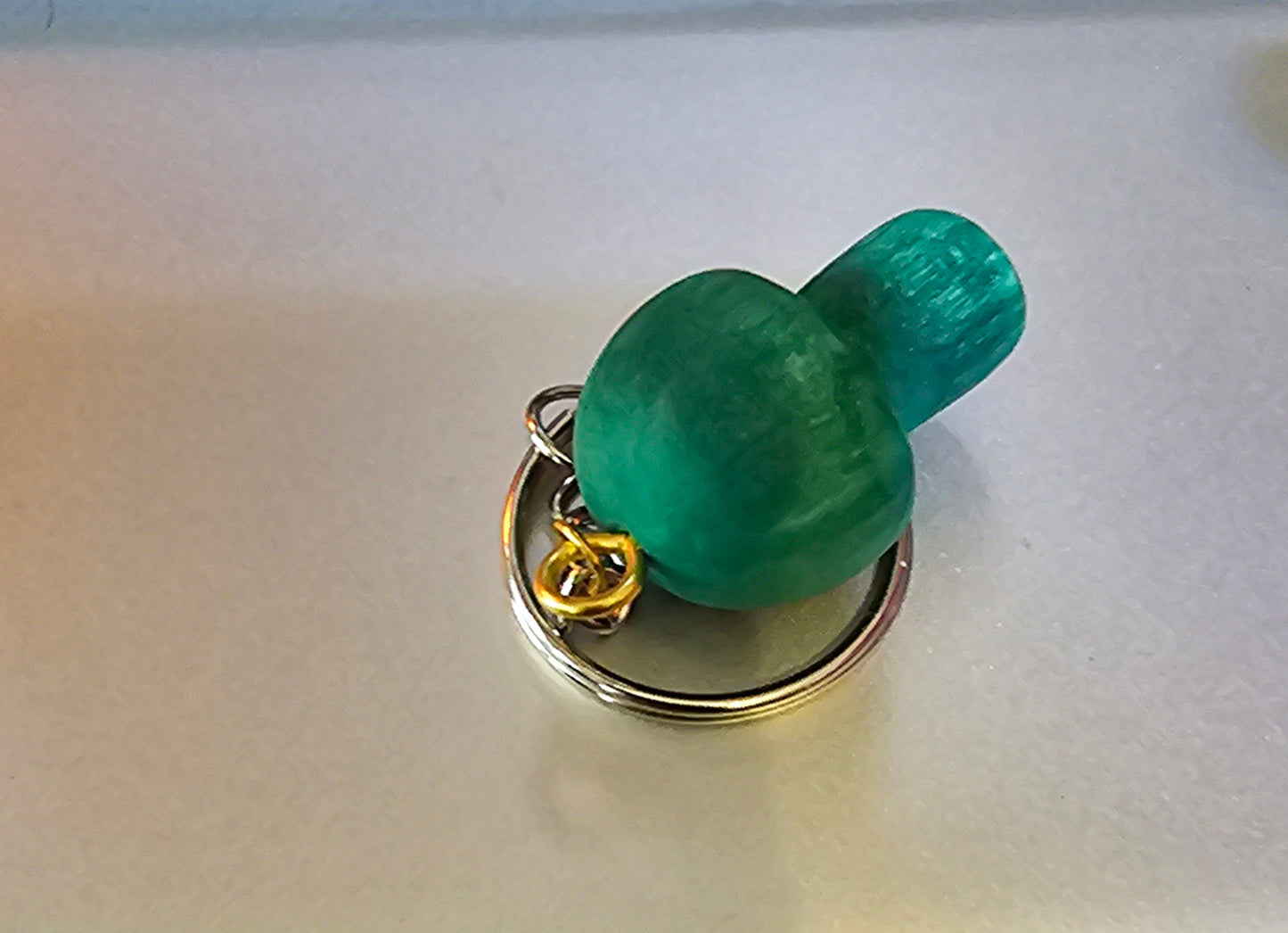 Mushroom keychain - green