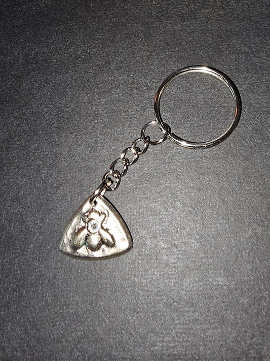 Bee pendant keychain