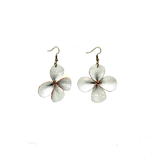 Clover Leather Earrings- Silver