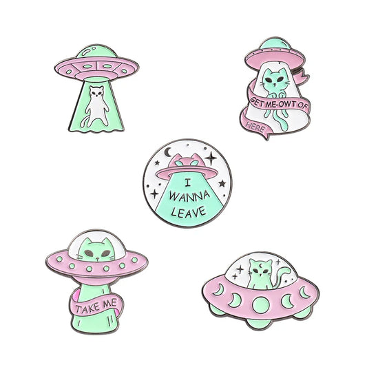 Alien Cat UFO Enamel Pins Space Ship Brooches Jewelry Wholesale
