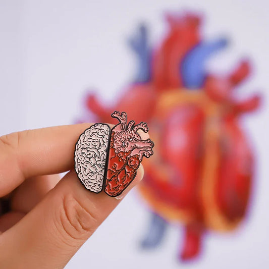 Brain Heart Anatomy Pins Neurology Brooch for Doctors Nurses Badge Gifts