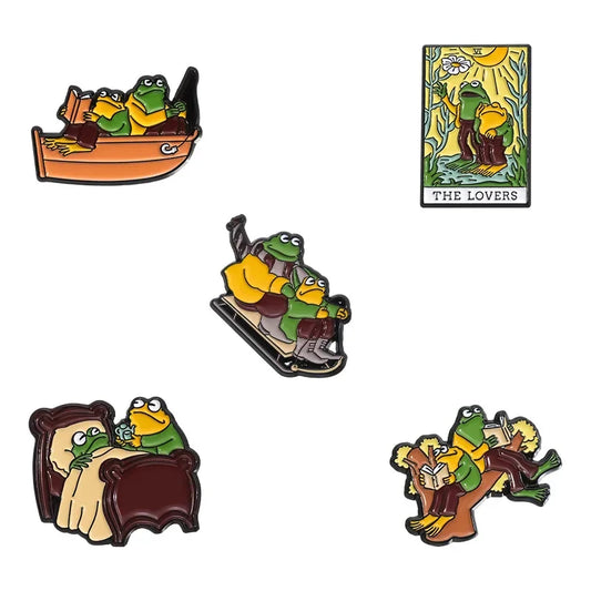 Frogs Toads Enamel Pins THE LOVERS Brooch Lapel Badge Cartoon Animal Jewelry Gift