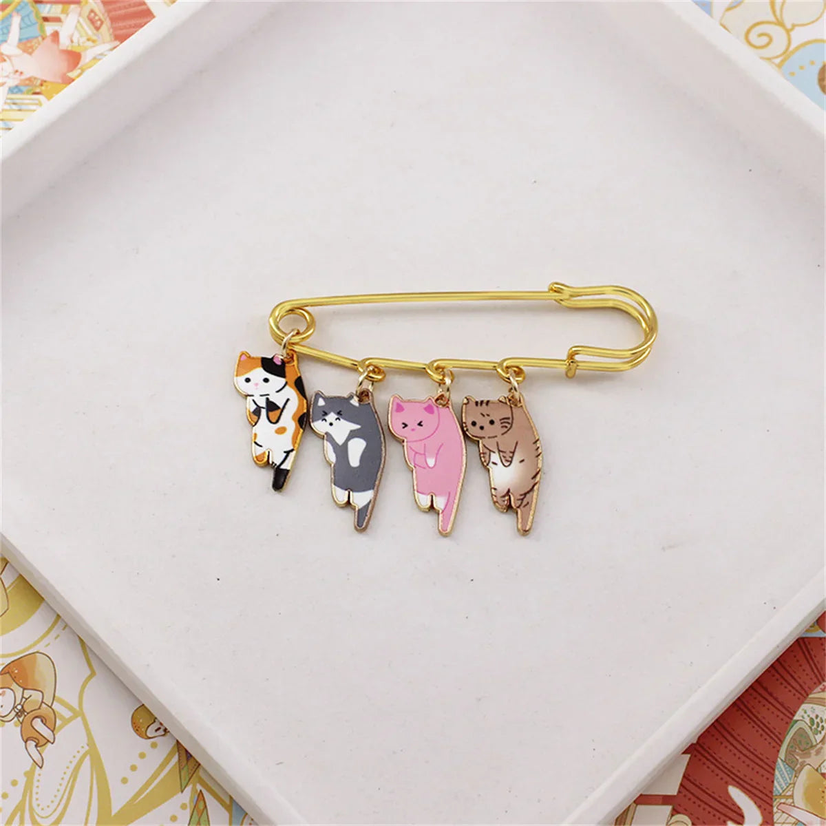 Kids Creative Cat Enamel Pins - Cute Black, White, Orange, Grey, Pink Cat Lapel Badge Jewelry