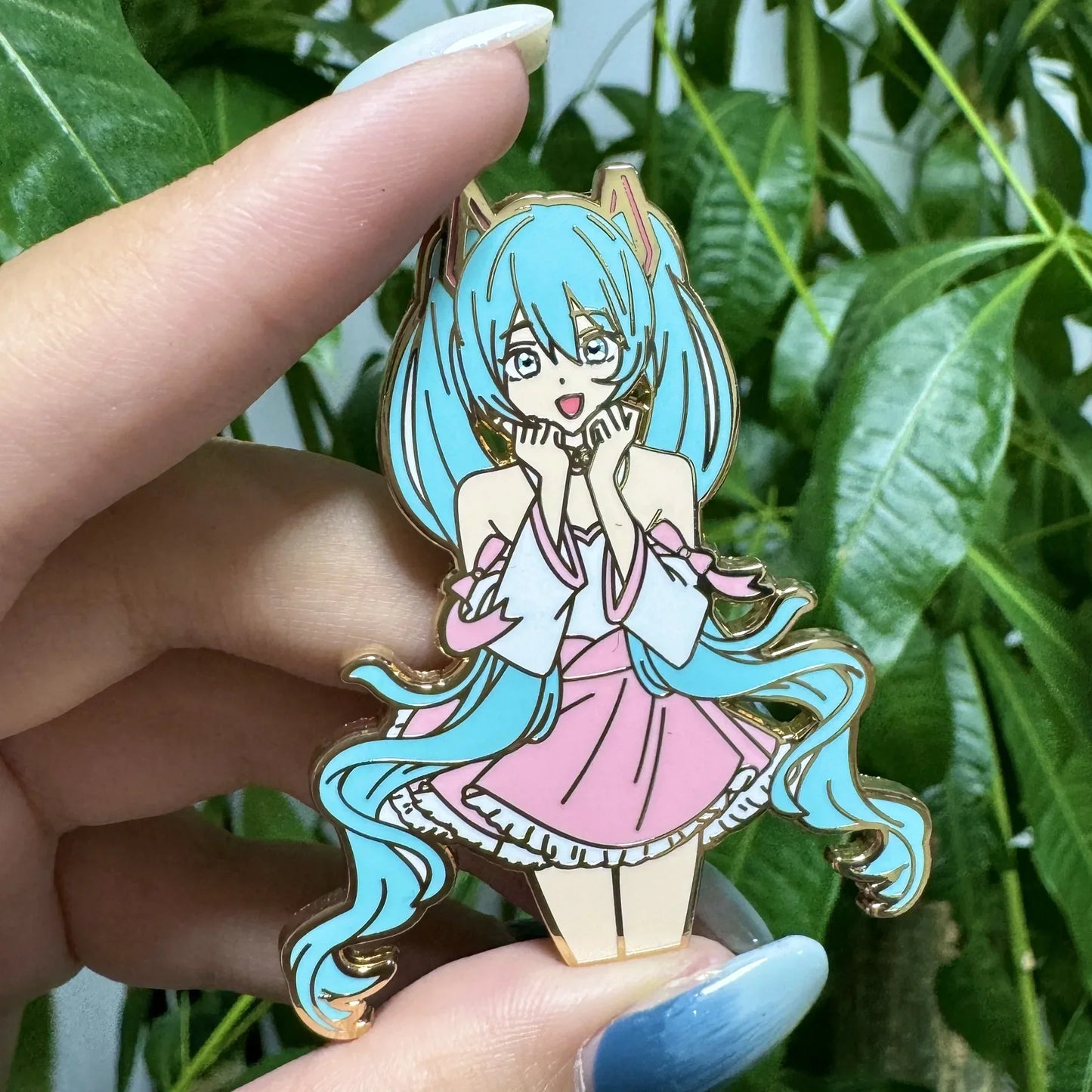 Hatsune Miku Metal Badge Brooch Anime Accessories