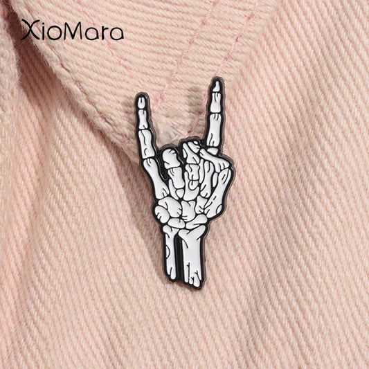 Skull Finger Enamel Pin Gothic Skeleton Hand Brooch Lapel Badge Jewelry Gift