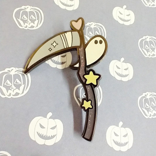 Cute Horror Ghost Enamel Pin - Halloween Brooch Gift