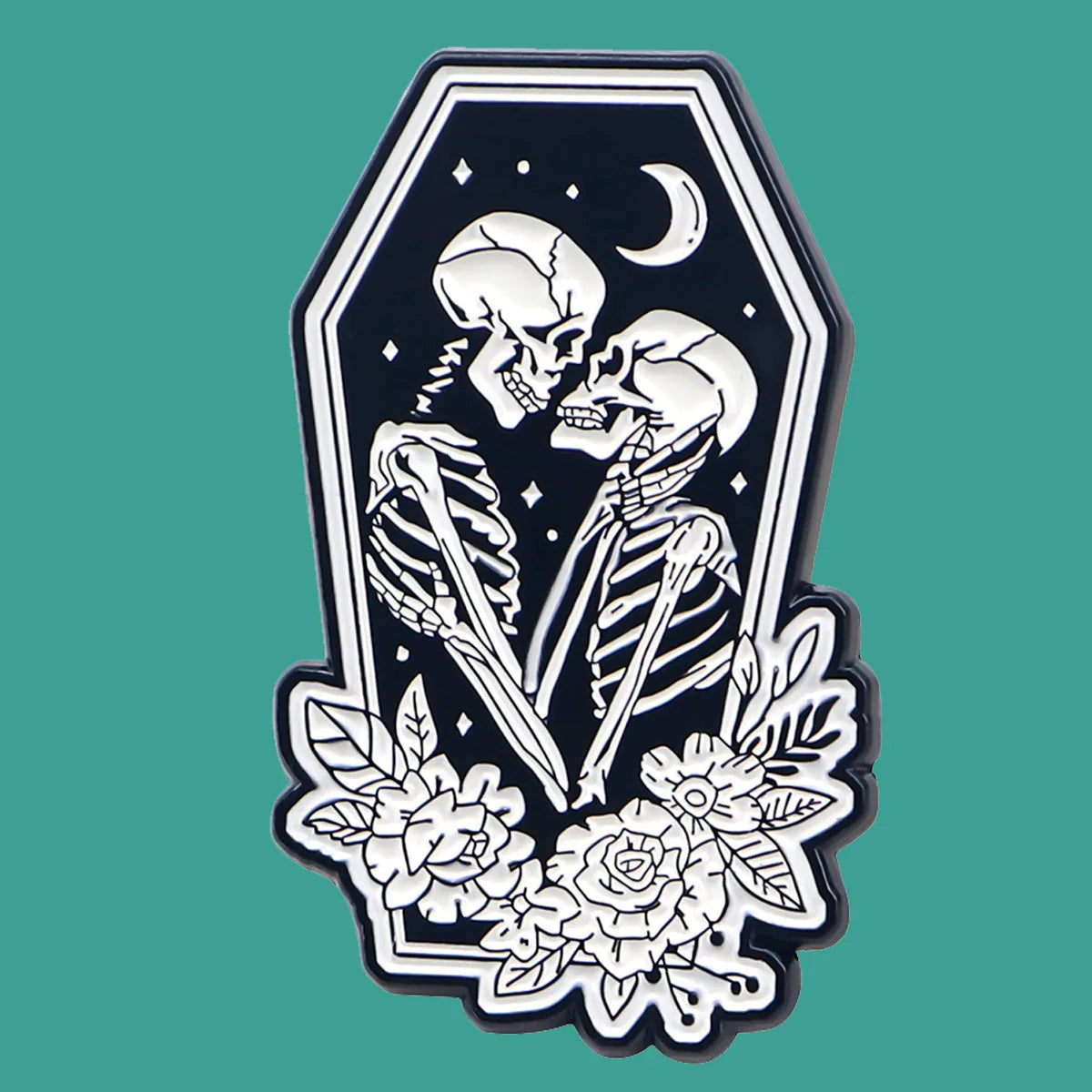 Skeleton Couple Enamel Pins Black White Brooches Lapel Badges Fashion Jewelry Accessories