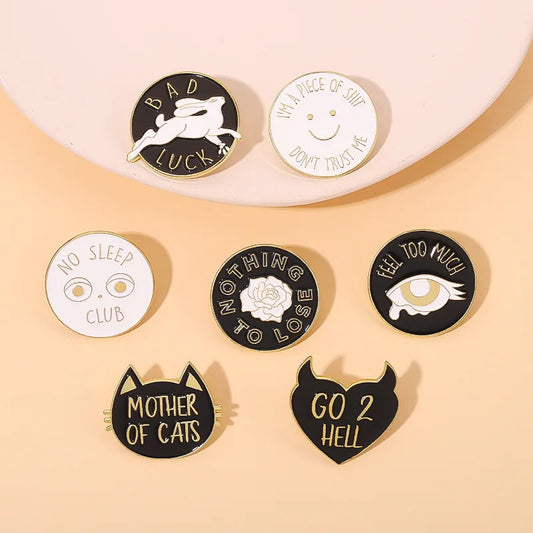 Cartoon Cat Rabbit Tinplate Pins Brooch Lapel Badges Jewelry Gift for Kids