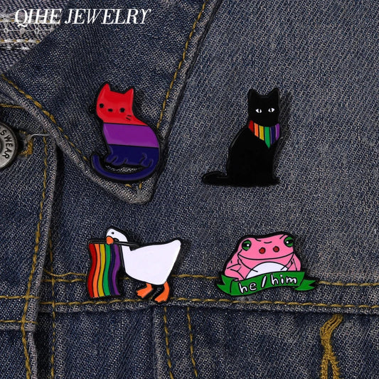 Rainbow Animal Enamel Pin LGBT Goose Cat Frog He Him Brooch Lapel Gift Wholesale