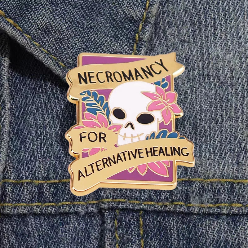 Skull Lapel Pin Fantasy Brooch Metal Badge Backpack Clothing Accessory