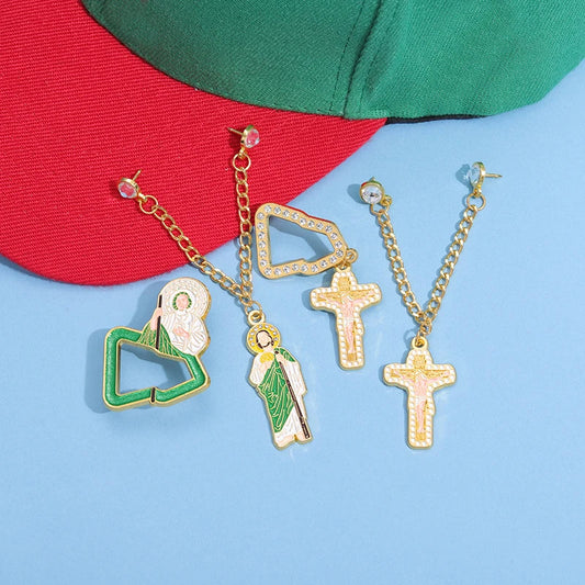 Rhinestone Virgin Mary Hat Pin Badge Pendant Emblem