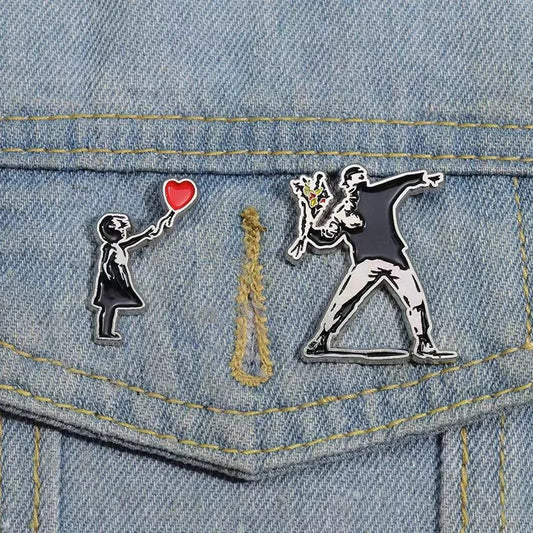 Retro Cartoon Love Character Alloy Brooch Badge Wholesale Accessories