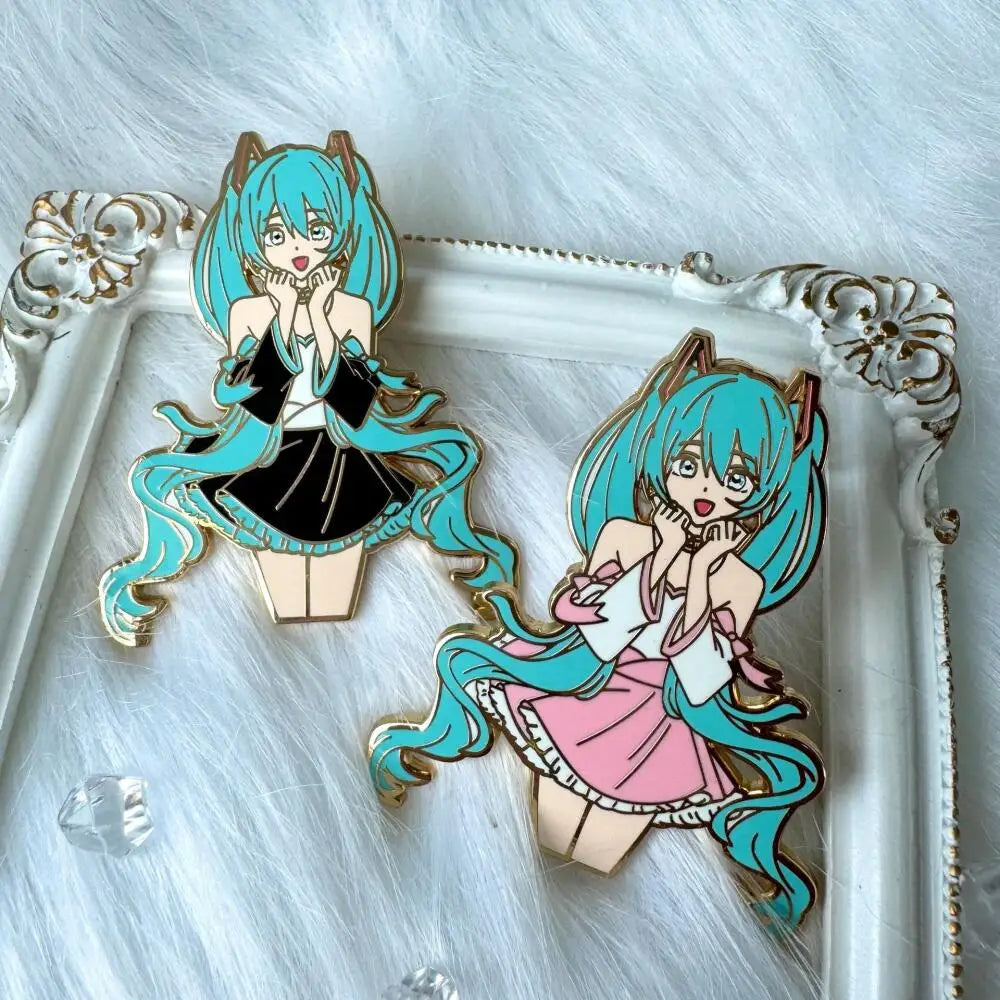 Hatsune Miku Metal Badge Brooch Anime Accessories