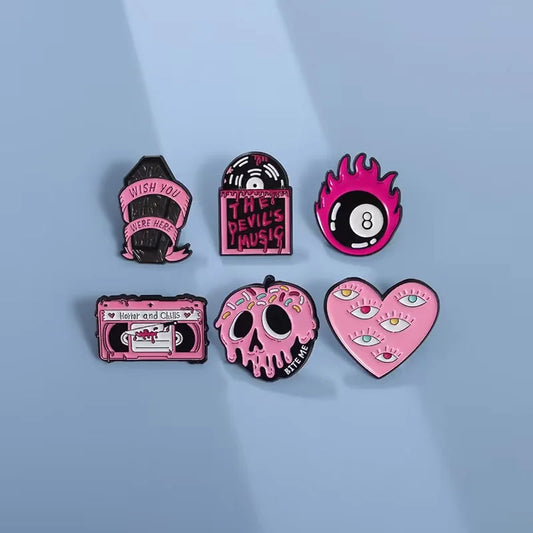 Purple Skull Radio Tape Metal Badge Halloween Costume Accessory Pin
