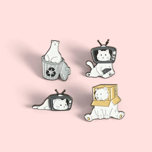Funny Bear Cartoon Enamel Brooch Pins Backpack Lapel Badges Jewelry Gift