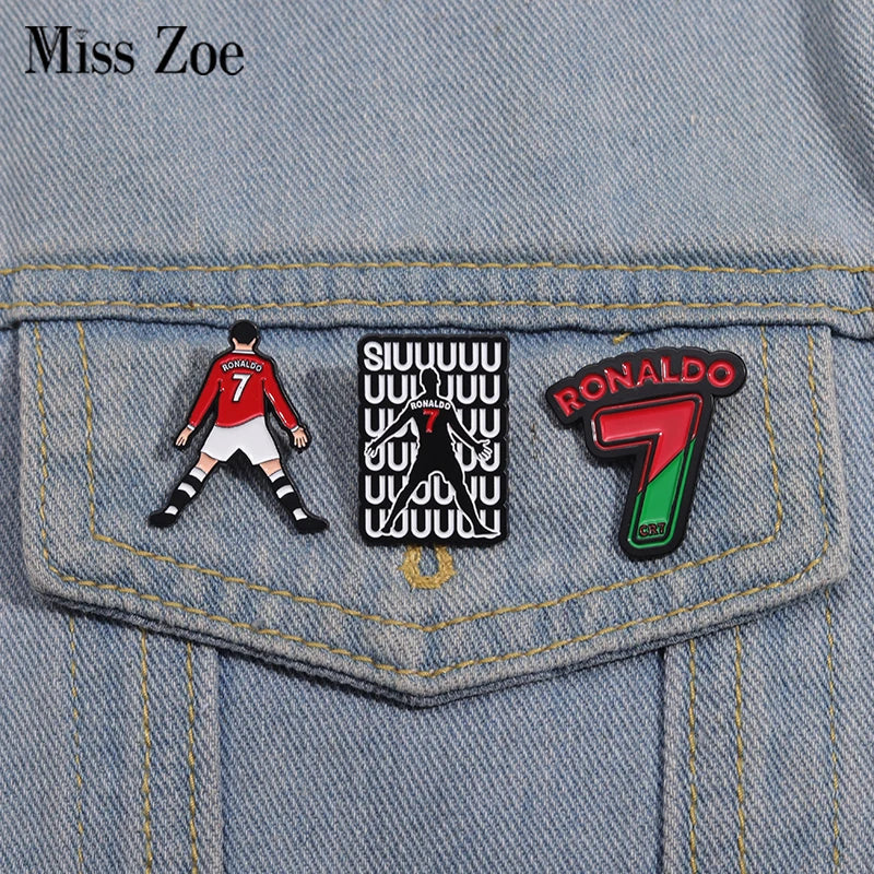 Football Star Enamel Pin Custom Jersey Number 7 Lapel Badge Gift for Fans
