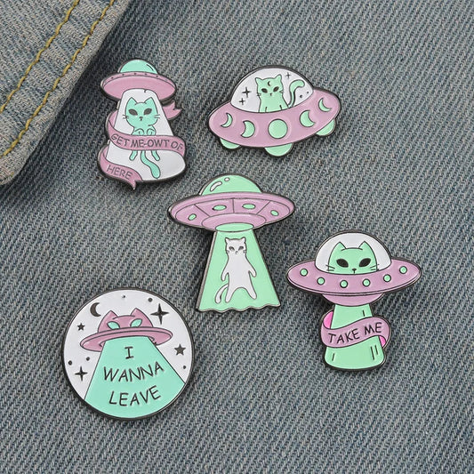 Alien Spacecraft Enamel Pins Badges Fashion Accessory Ghost Design