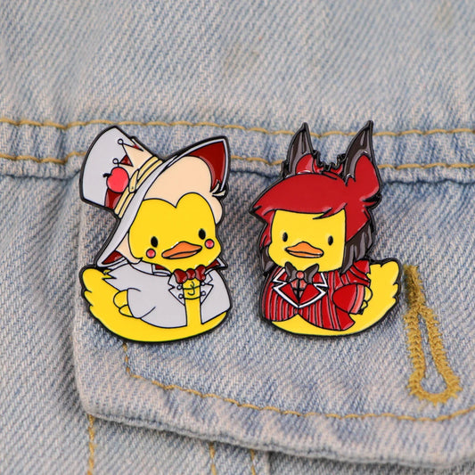 Cartoon Duck Enamel Pins Brooches for Women Clothing Backpack Lapel Badges Jewelry Gifts