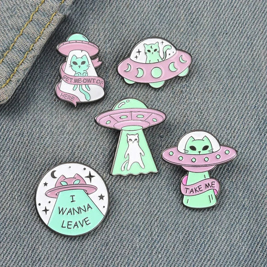Anime Enamel Pins Cute Brooches for Backpacks Fashion Jewelry Accessories