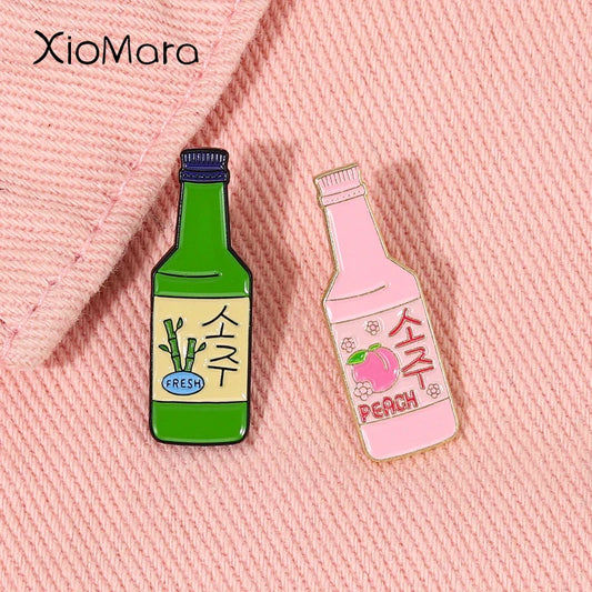 Soju Enamel Pin Peach Wine Bottle Brooch Lapel Pin Gift Jewelry