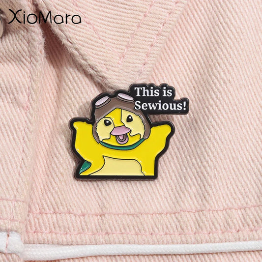 Cute Yellow Duck Enamel Pin Brooch Lapel Backpack Badge Jewelry Gift