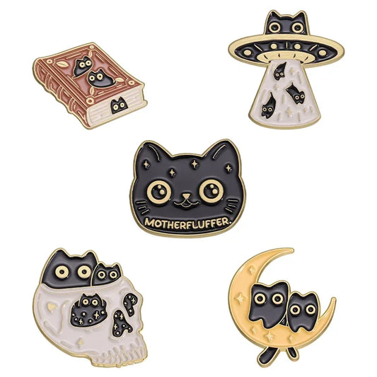 Black Cat Enamel Pin Brooch Moon Astronaut Kitten Jewelry Lapel Badge
