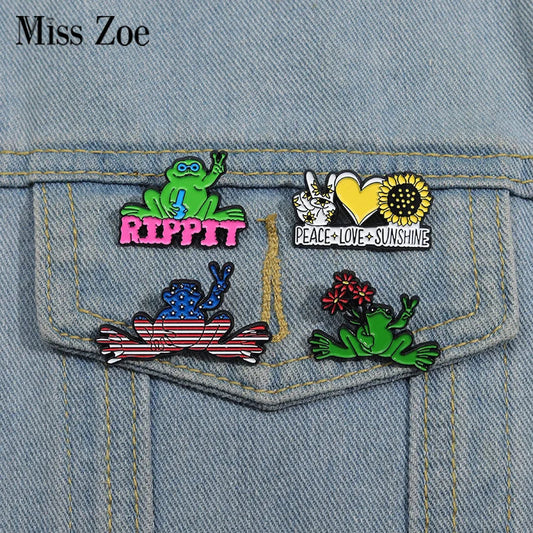 Cute Frog Scissorhands Enamel Pins - Creative Cartoon Animal Brooches Lapel Badges Jewelry Gift