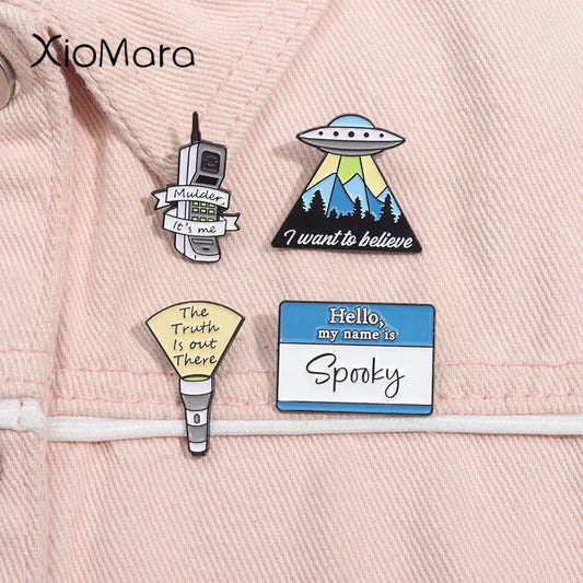 Sci-fi Enamel Pin "The Truth Is Out There" Brooch Lapel Badge Jewelry Gift