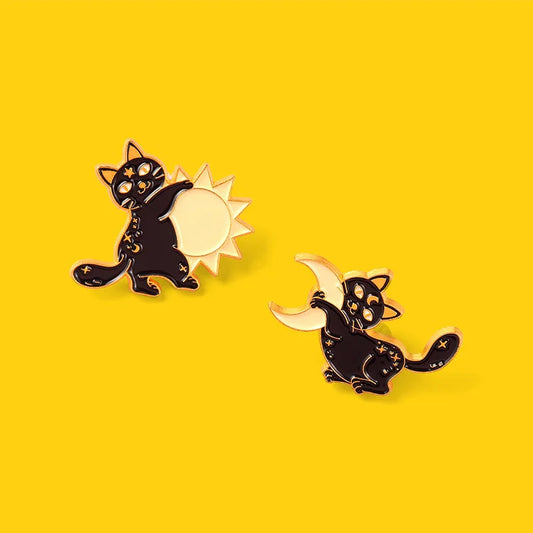 Moon Cat Enamel Lapel Pin Cartoon Brooch Jewelry Hat Backpack Badge Kids Gifts